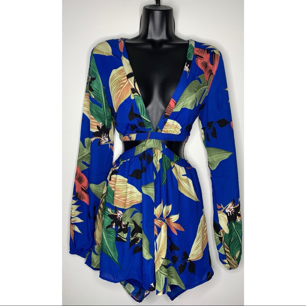 NWT Floral Romper - Picture 1 of 4